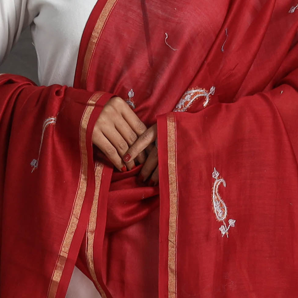 Buy Red Handloom Chanderi Silk Kashida Embroidery Dupatta Online