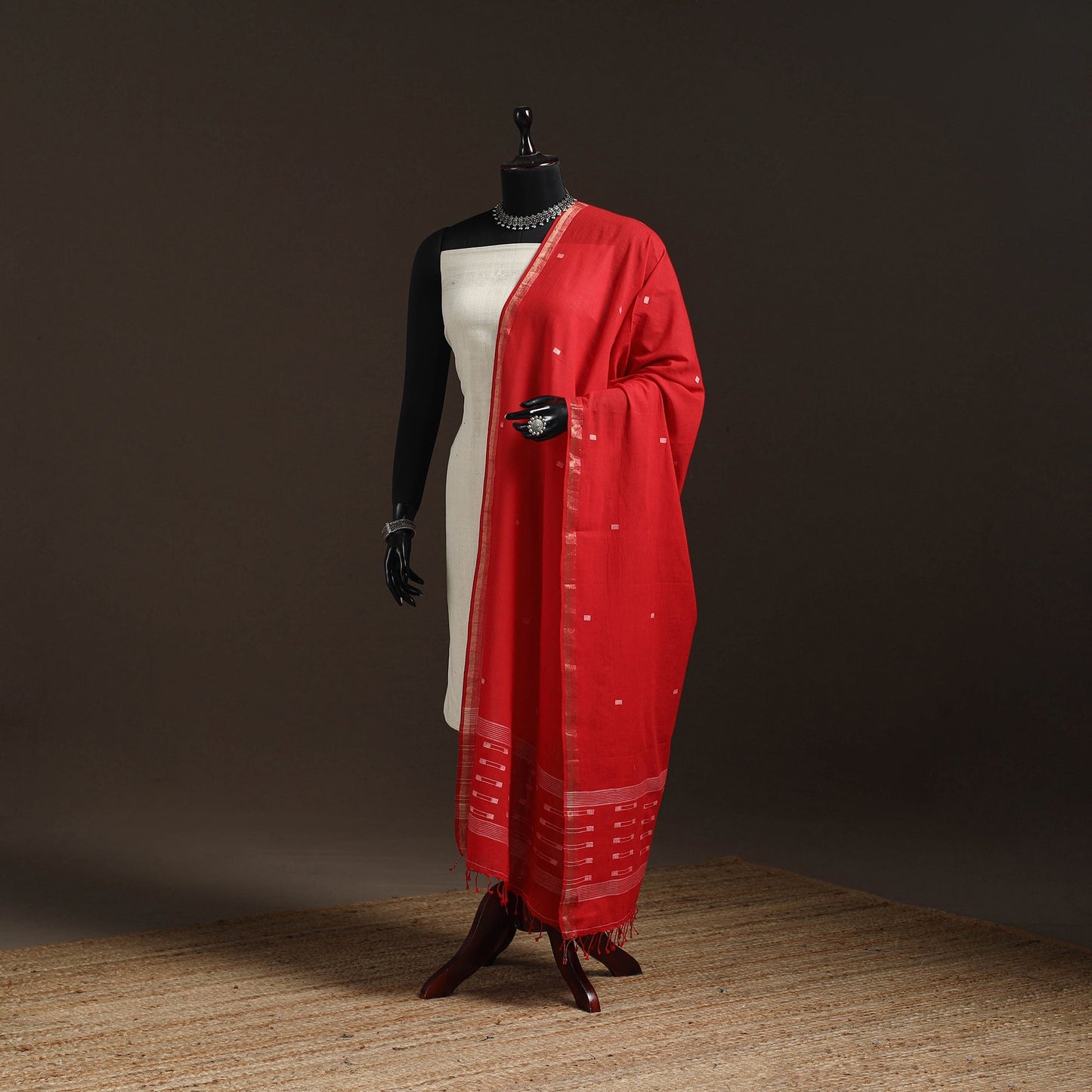 Handloom cotton bengal jamdani dupatta 29 - handcrafted