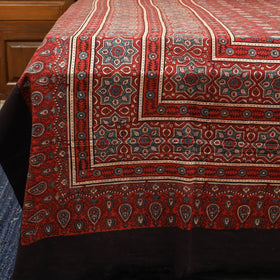 Red - handloom cotton double bed sheet (108 x 90 in) 04