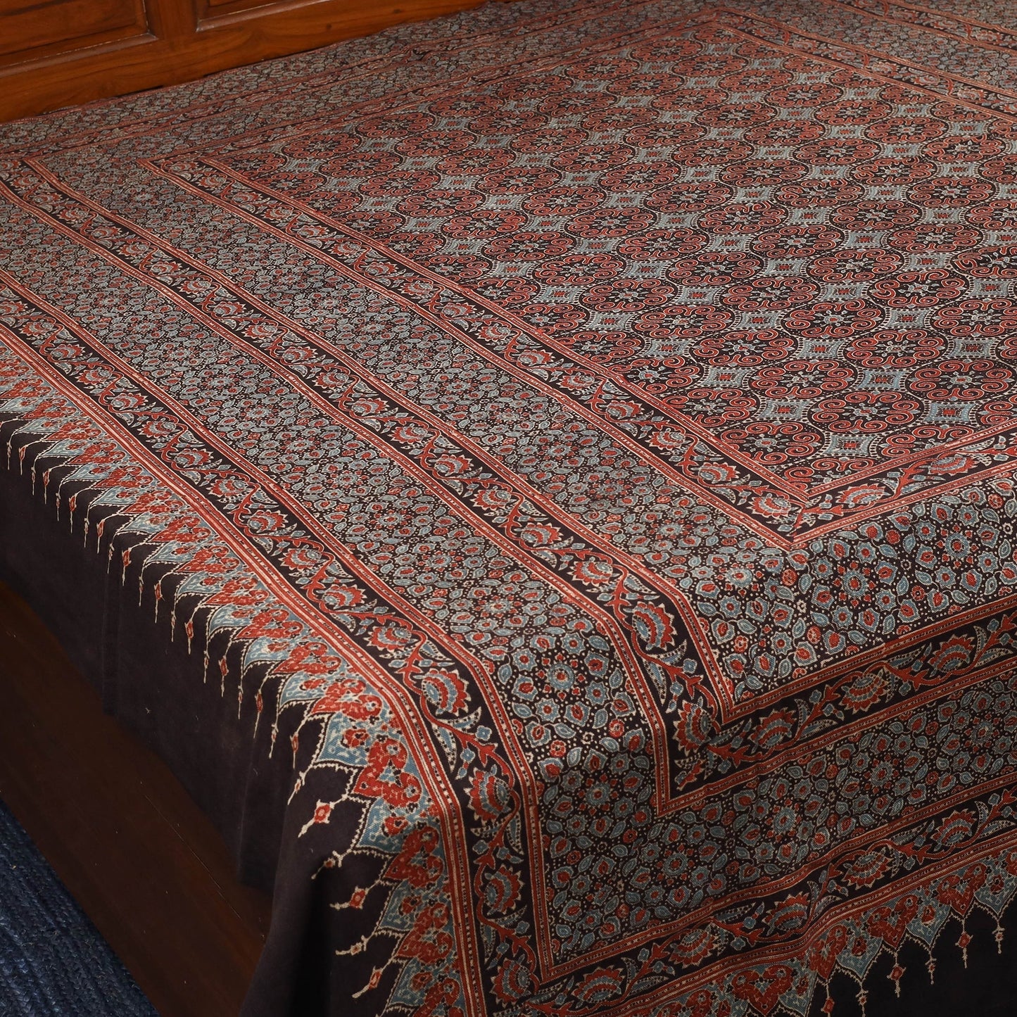 Red - handloom cotton double bed sheet (108 x 90 in) 20