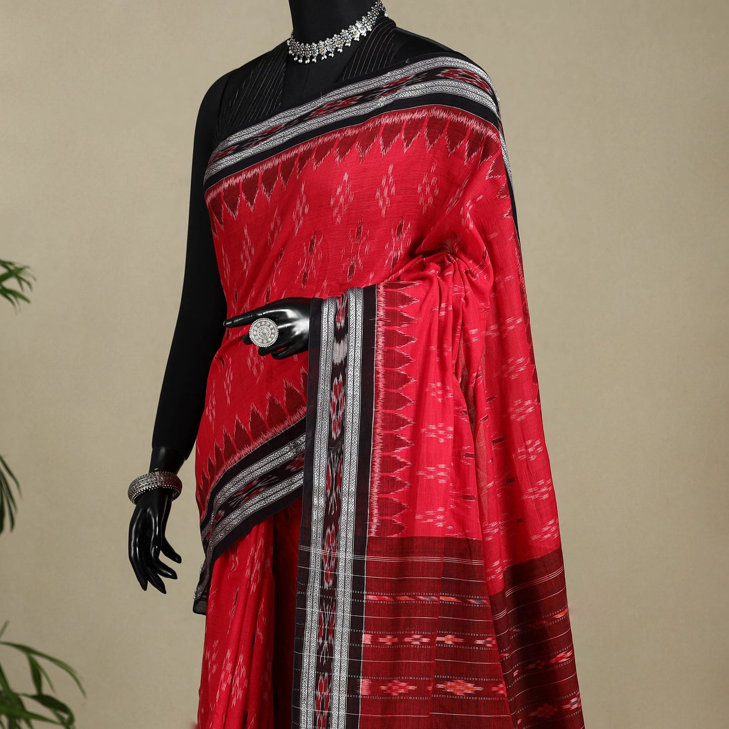 Red - handloom cotton sambalpuri ikat saree 11 - handcrafted