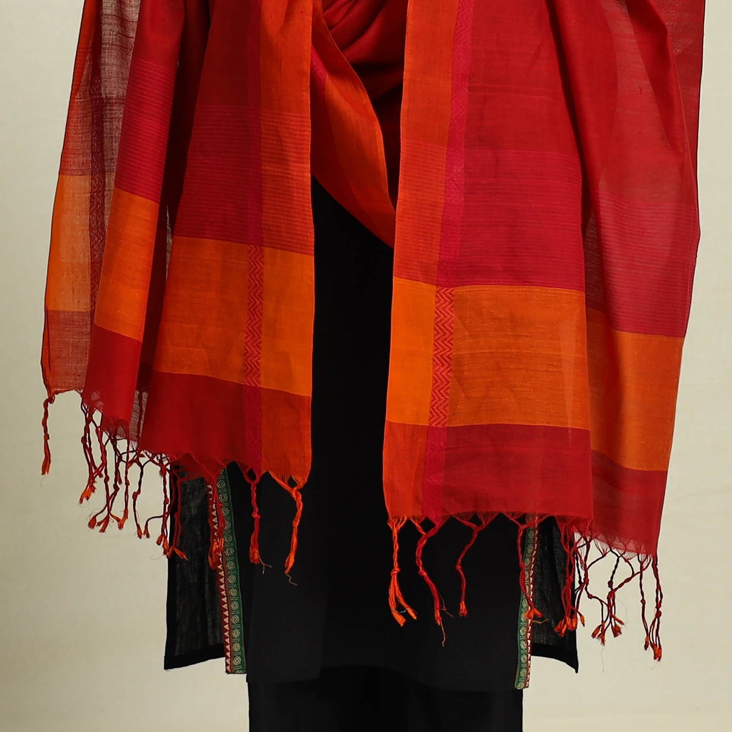 Buy Handloom Cotton Srikakulam Jamdani Dupatta