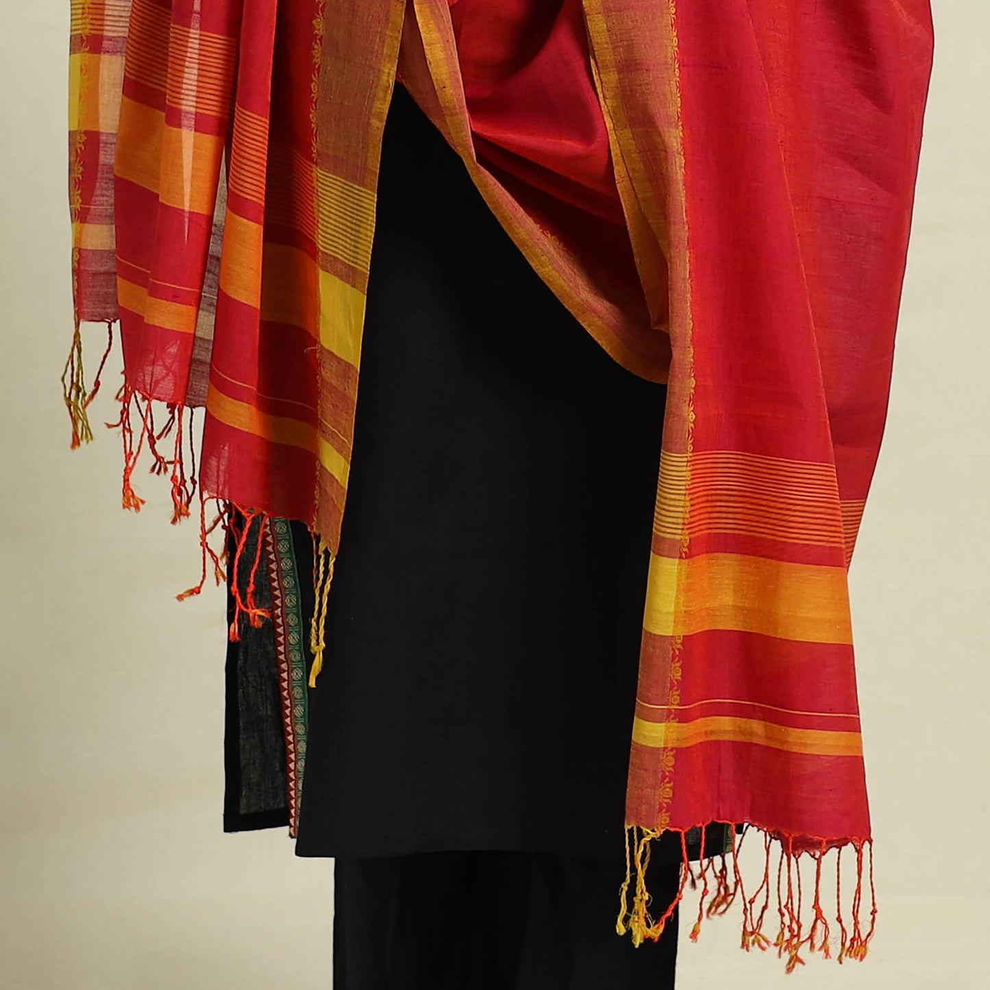  Red Handloom Cotton Srikakulam Jamdani Dupatta