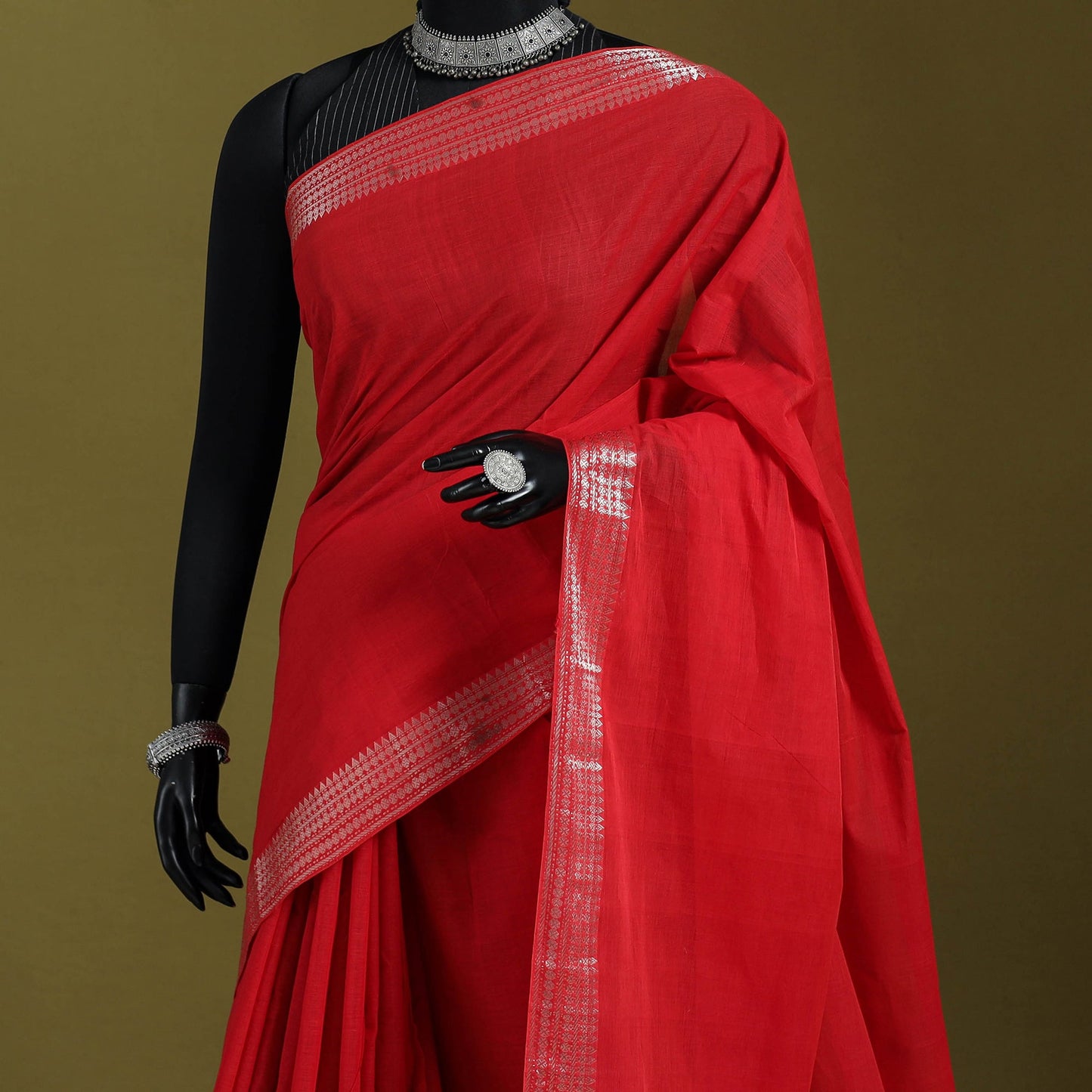 Red - handloom cotton zari border mangalagiri saree 09