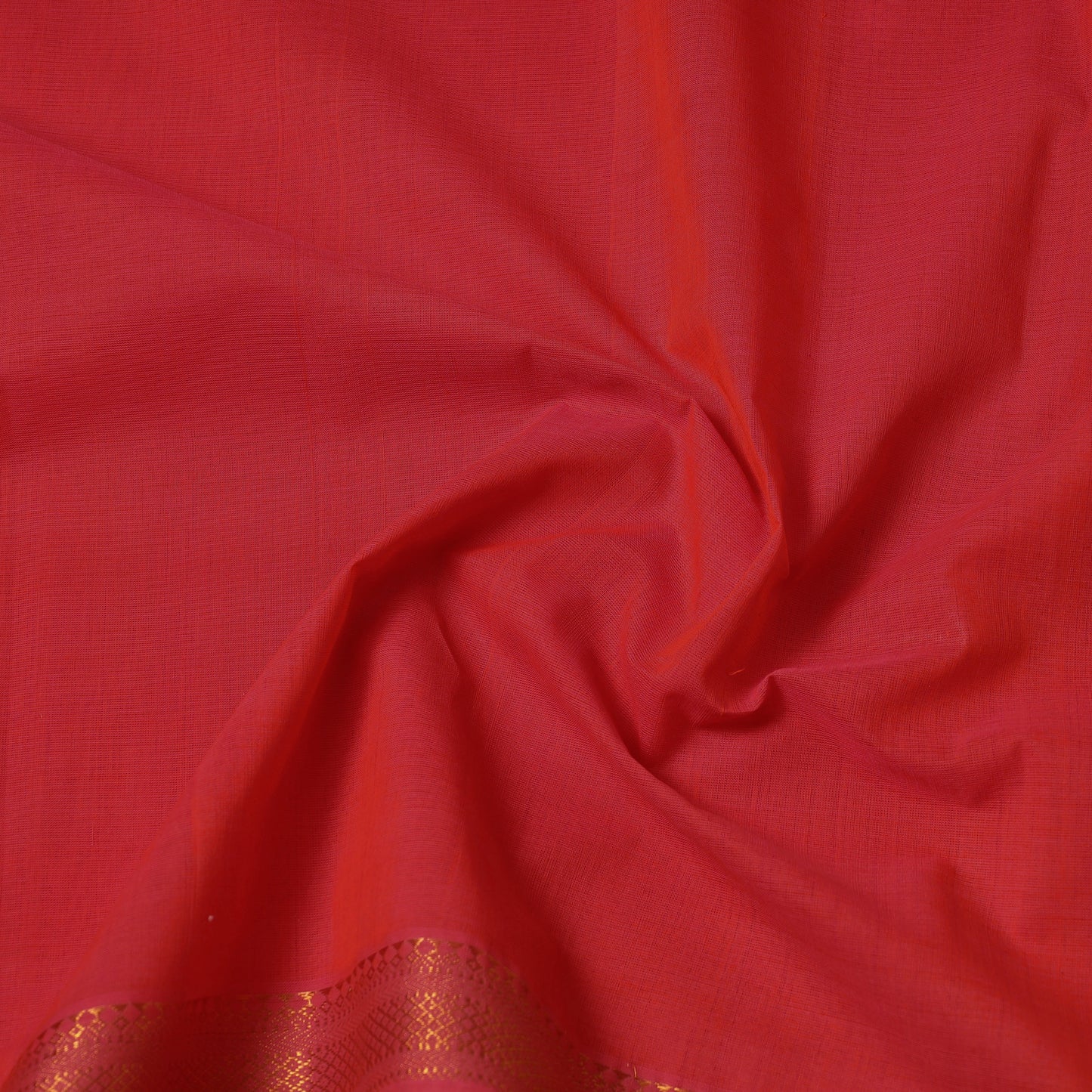 Red Handloom Mangalagiri Cotton Fabric with Zari Border