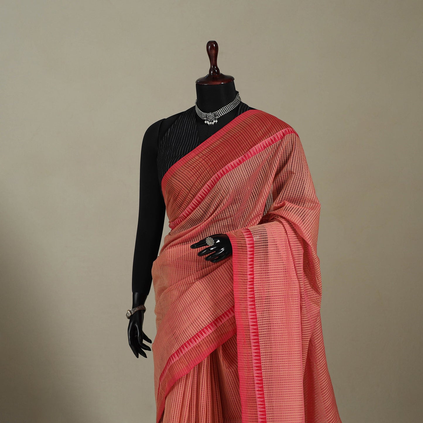 Red Handloom Missing Checks Cotton Mangalagiri Saree