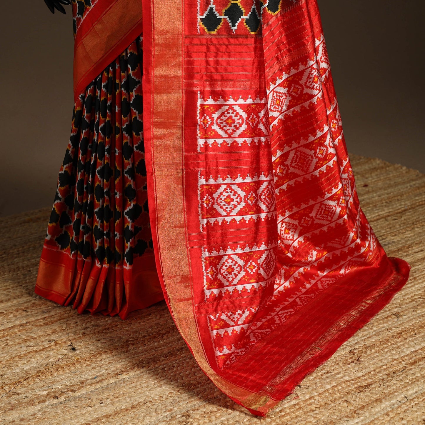 Handloom mulberry silk patola ikat pochampally saree 18