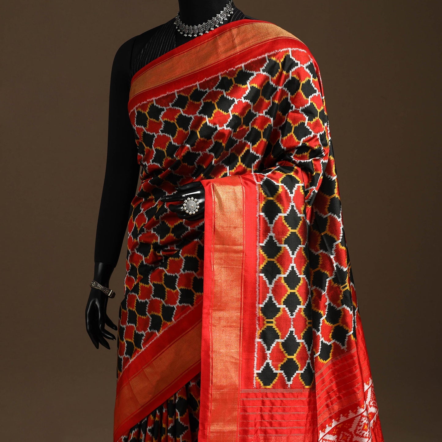 Handloom mulberry silk patola ikat pochampally saree 18