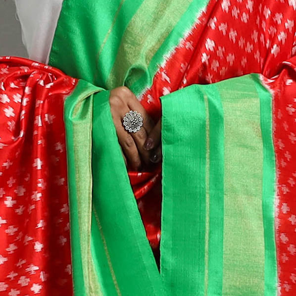 Red - handloom pochampally ikat silk dupatta 05