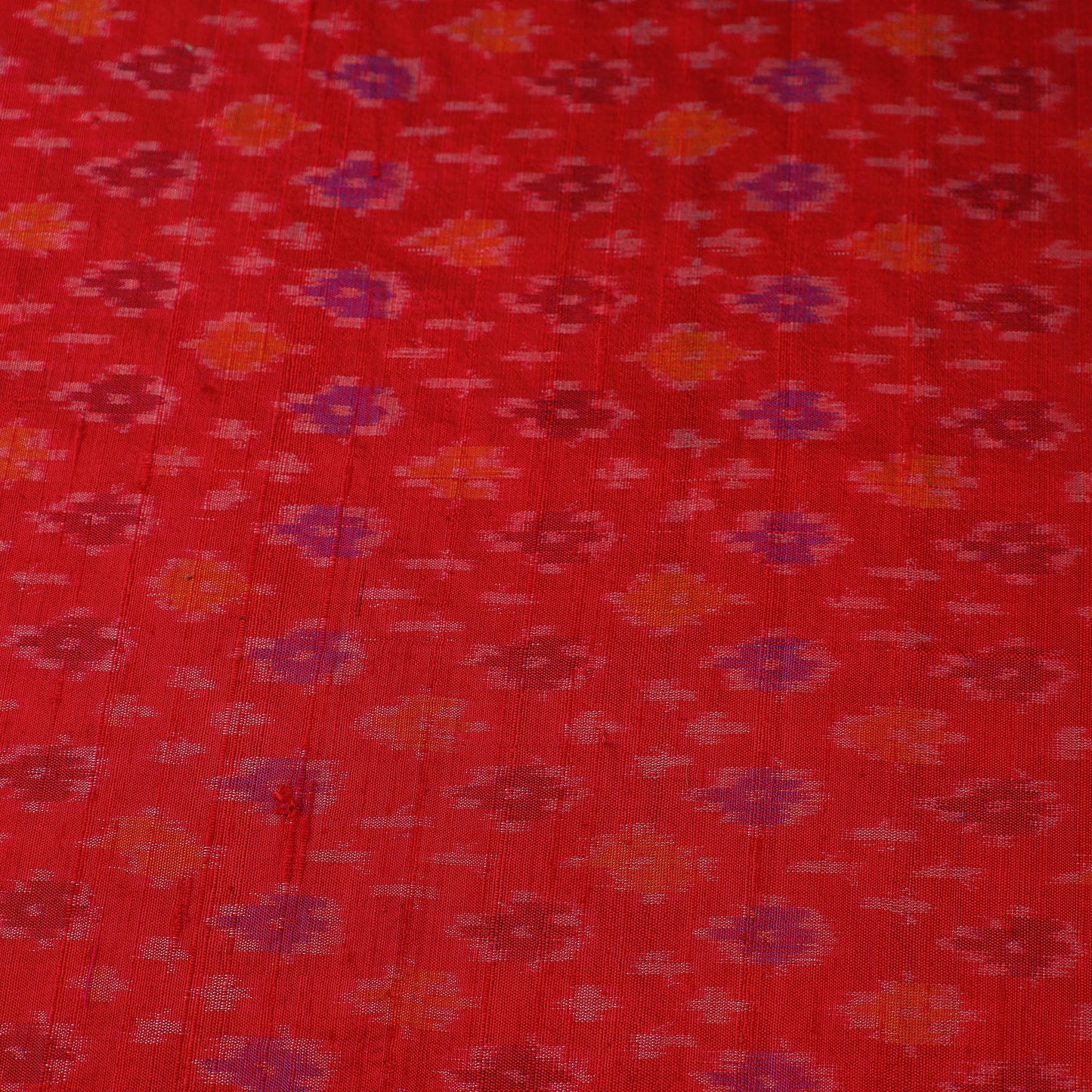  Handloom Raw Silk Pochampally Ikat Fabric