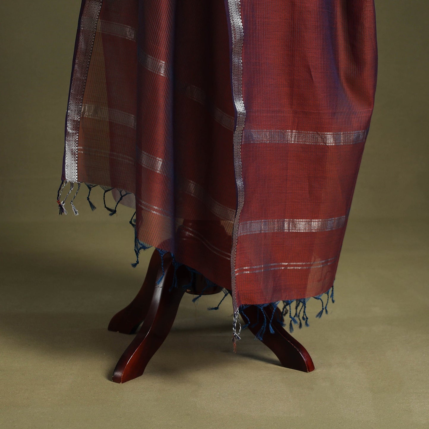 Red - handloom silk cotton maheshwari dupatta 02