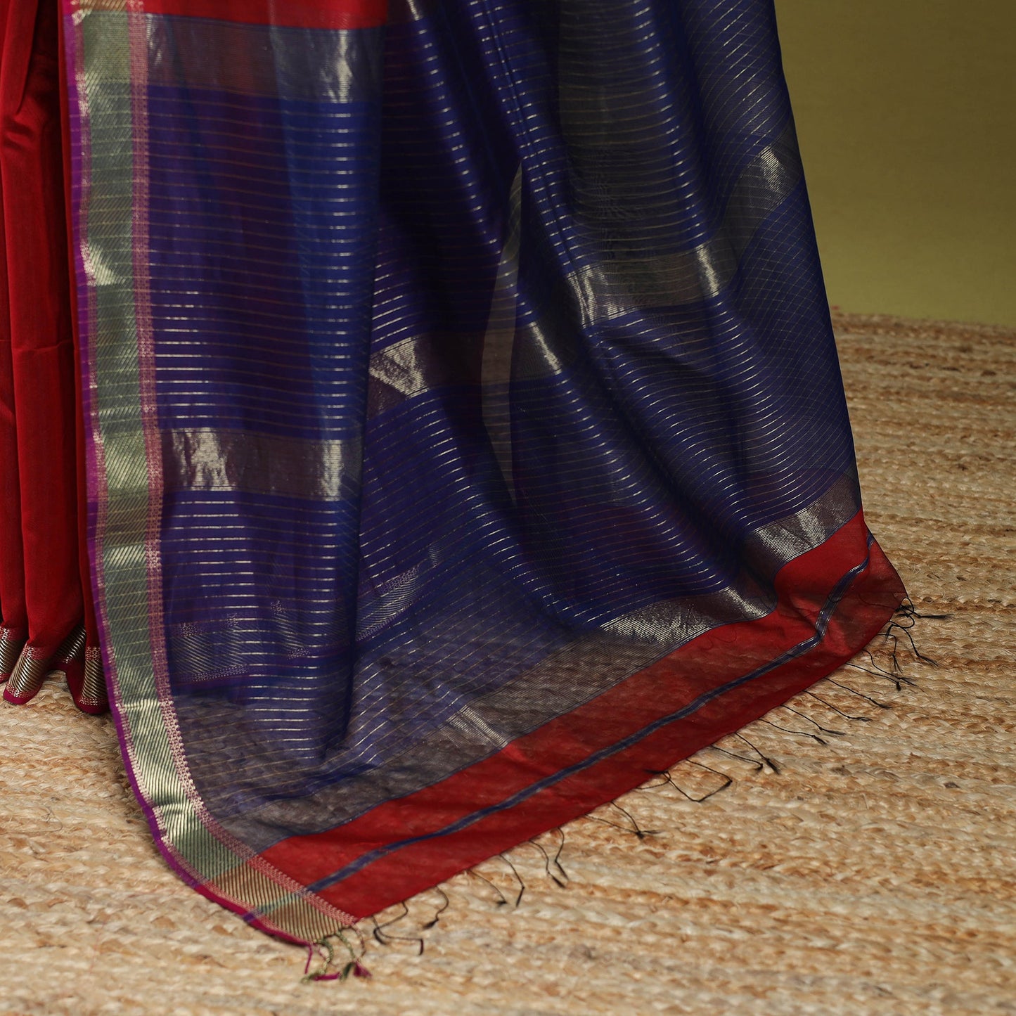 Red - handloom silk cotton maheshwari saree with zari