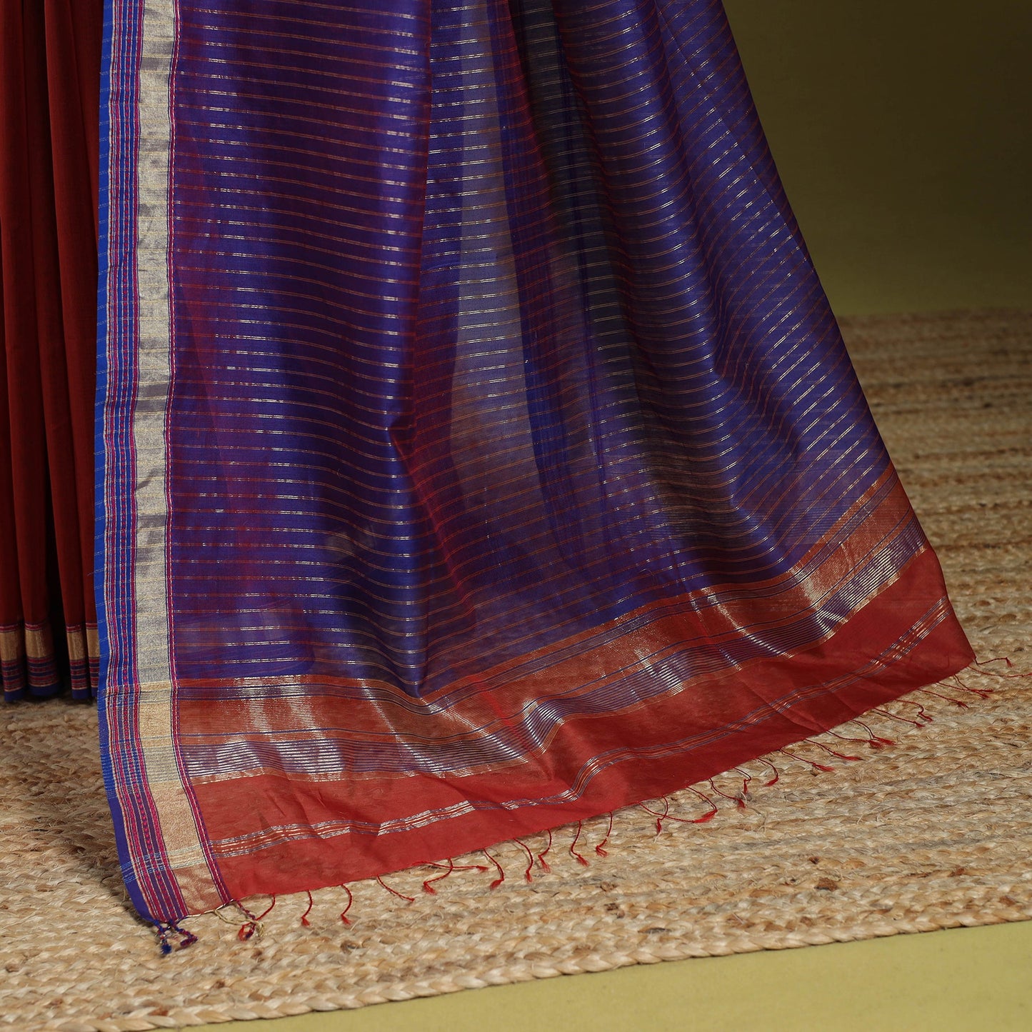 Red - handloom silk cotton maheshwari saree with zari