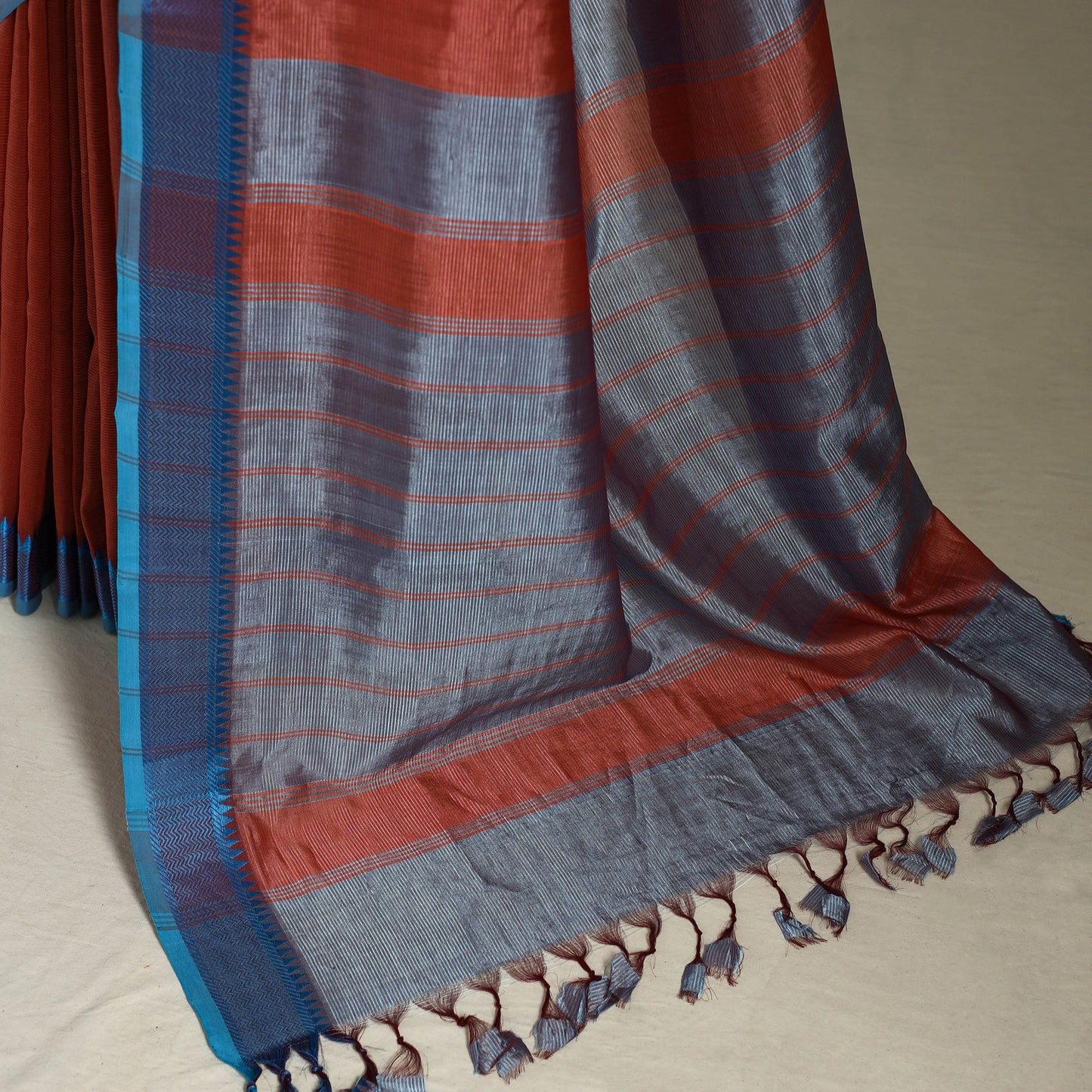 Red Handloom Silk Cotton Thread Border Mangalagiri Pattu Saree