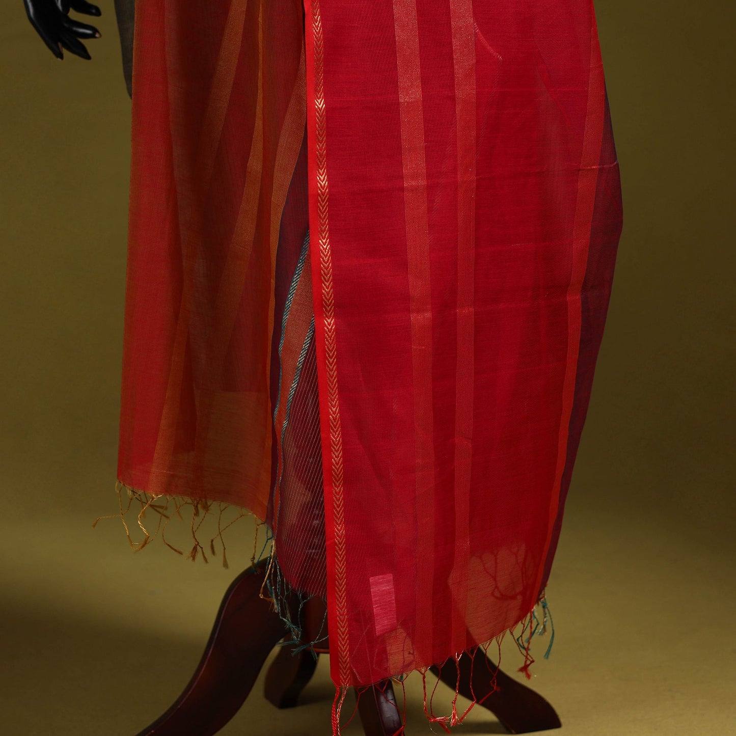 Handloom silk cotton zari work maheshwari dupatta 19