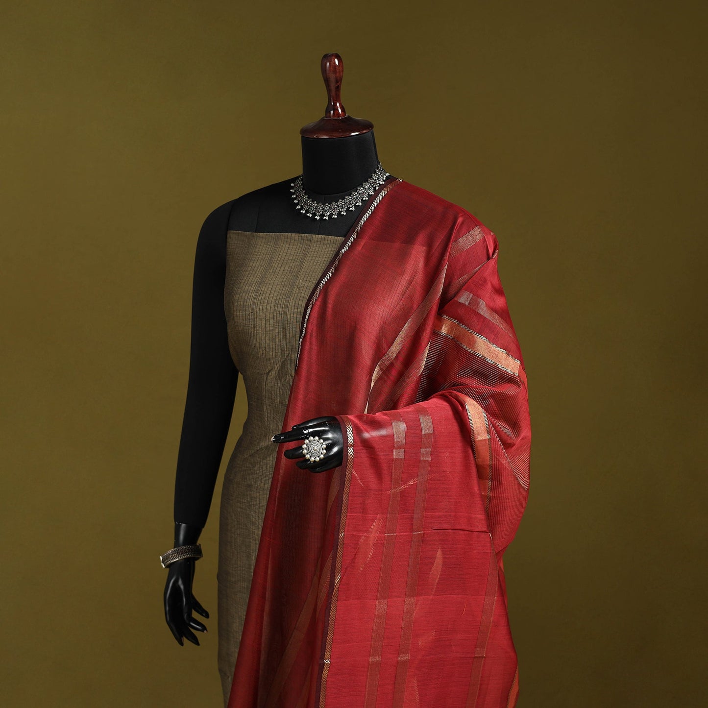 Handloom silk cotton zari work maheshwari dupatta 20