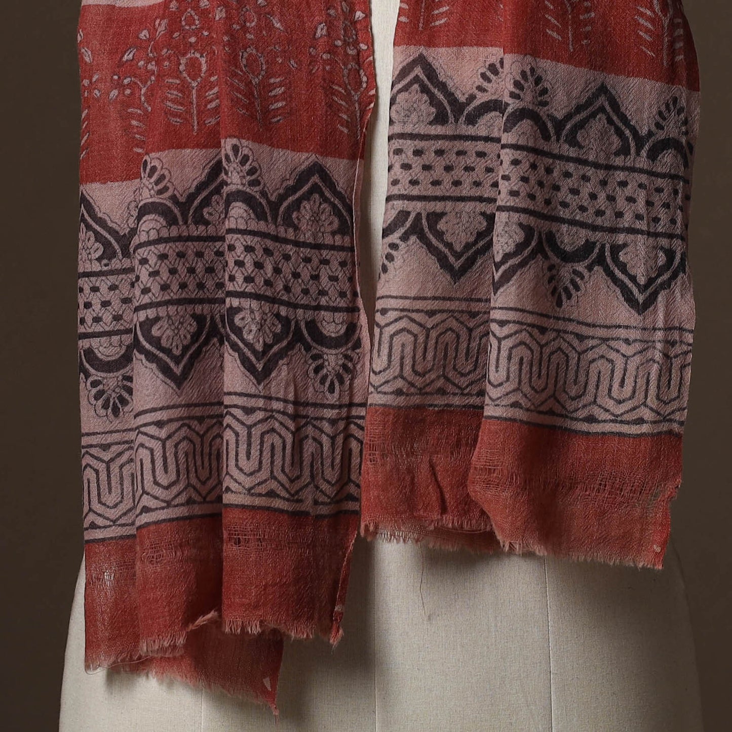 Maroon - handloom woolen natural dyed bagru stole 02