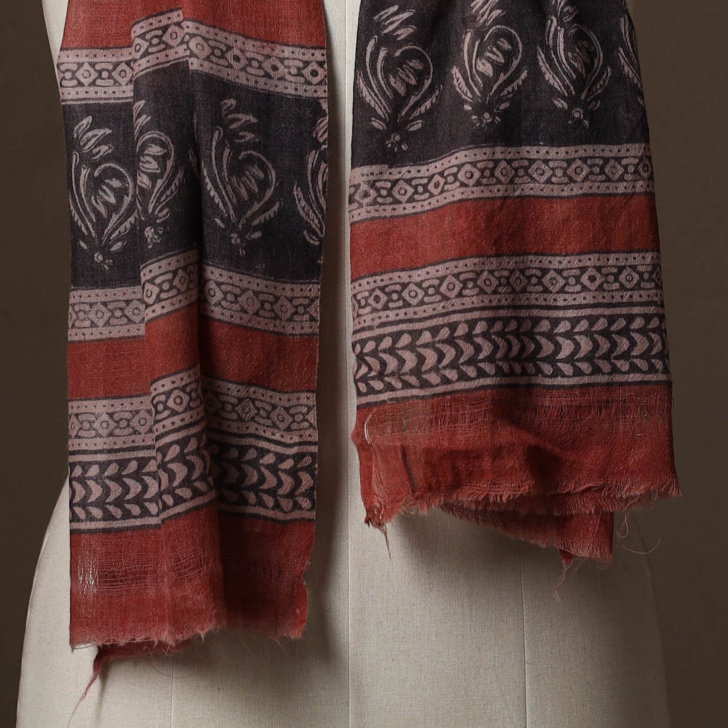 Maroon - handloom woolen natural dyed bagru stole 08