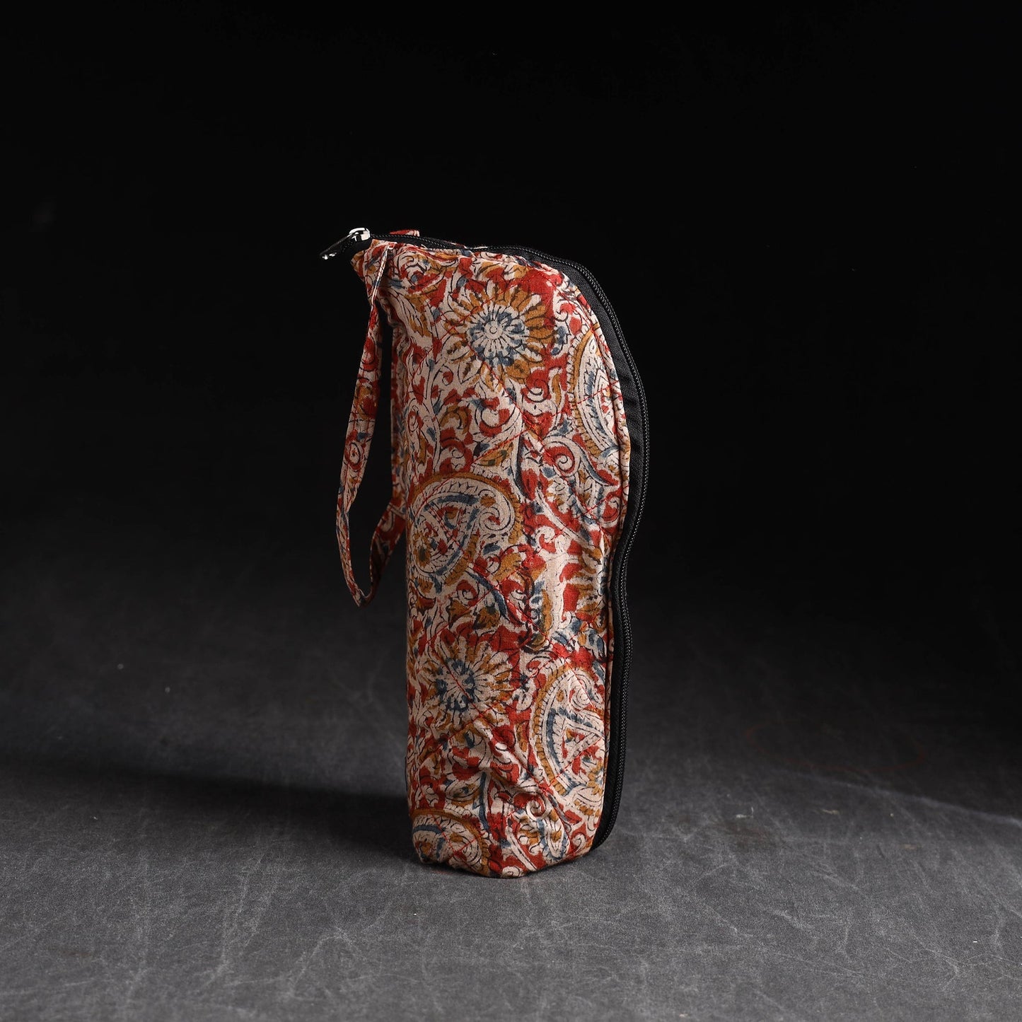 Handmade 1l water bottle cover 03 - handcrafted