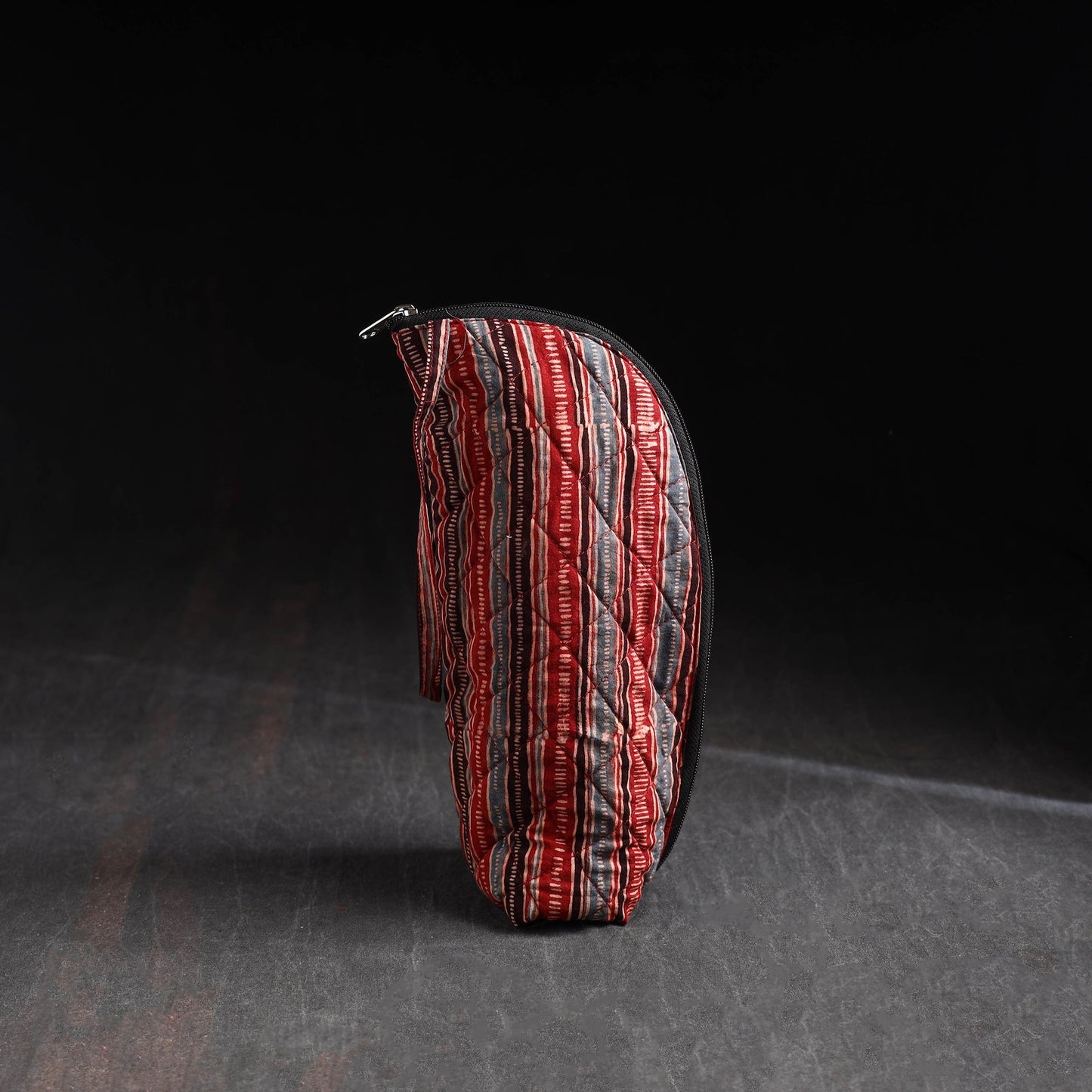 Handmade 1l water bottle cover 09 - handcrafted