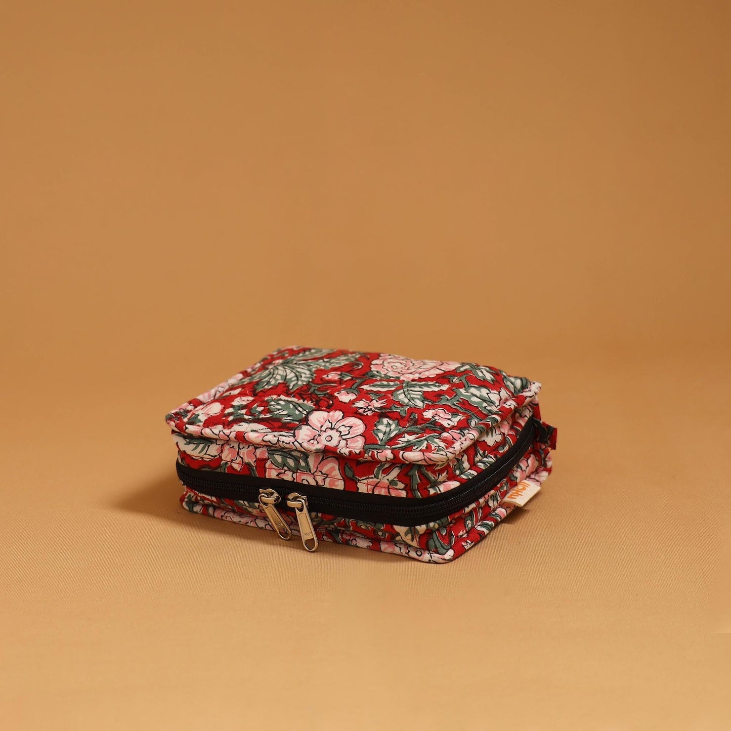 Handmade 4 pockets quilted jewellery bag 08 - handcrafted