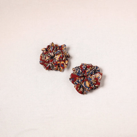 Red - handmade cotton rubber bands/scrunchies (set of 2) 30