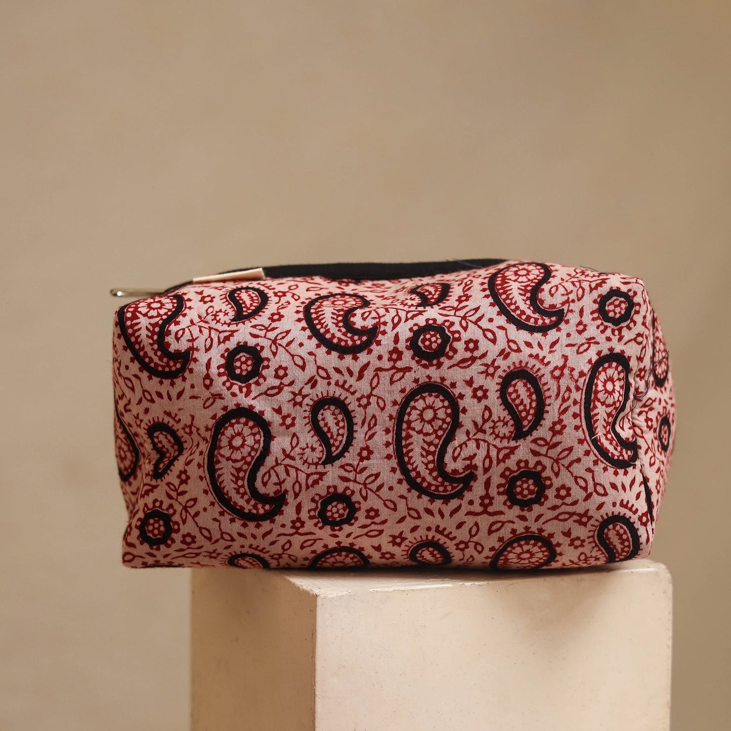 Red - handmade cotton toiletry bags (set of 3) 19