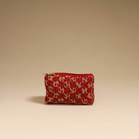 Red - handmade cotton toiletry pouch 02 - handcrafted