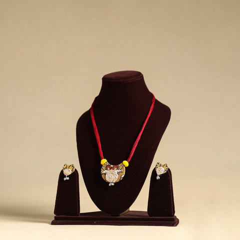 Red - handmade fabart jute necklace set 19 - handcrafted