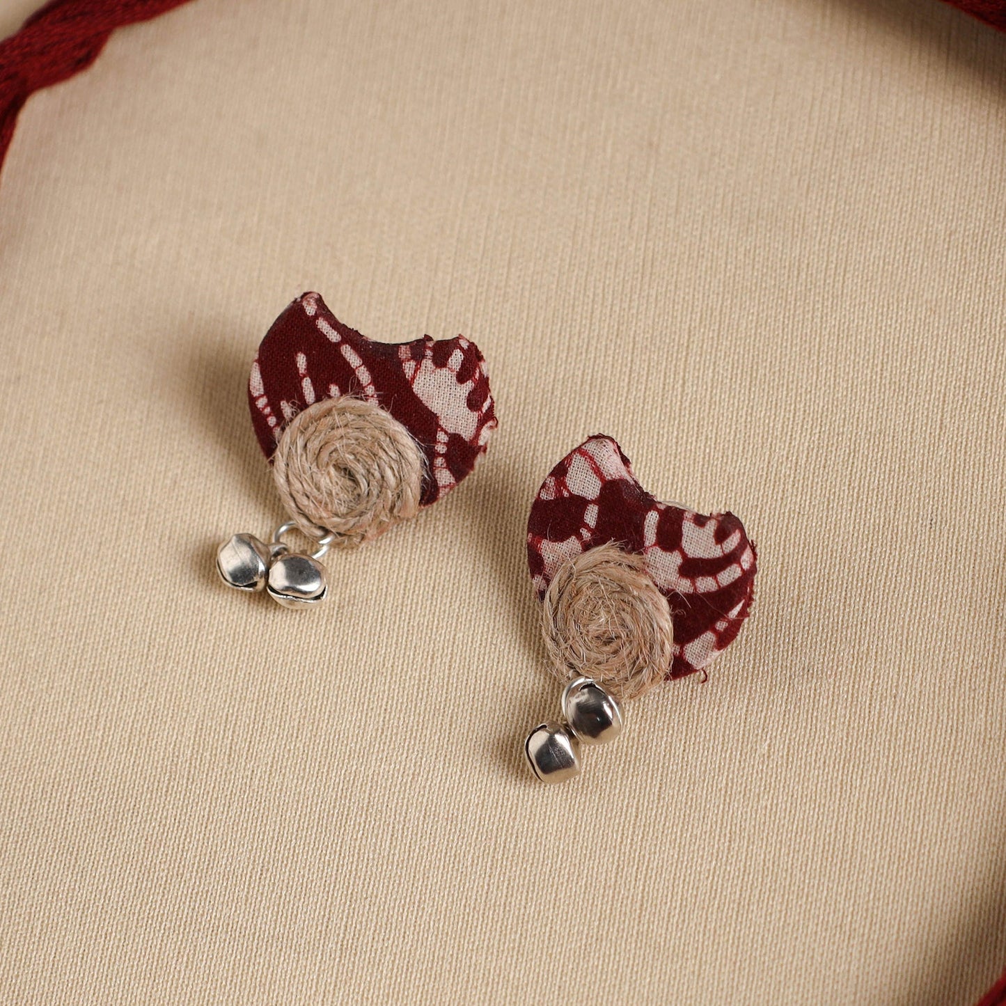 Red - handmade fabart jute necklace set 21 - handcrafted