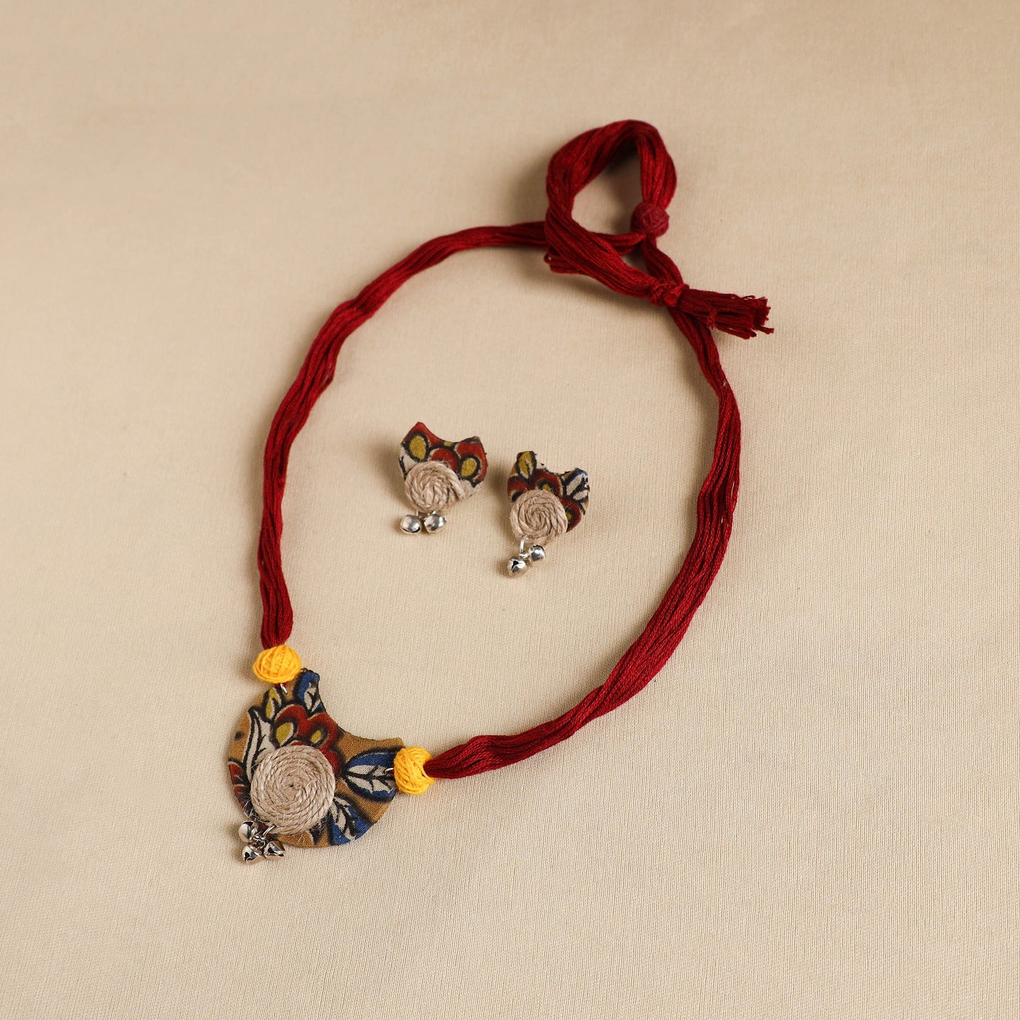 Red - handmade fabart jute necklace set 26 - handcrafted