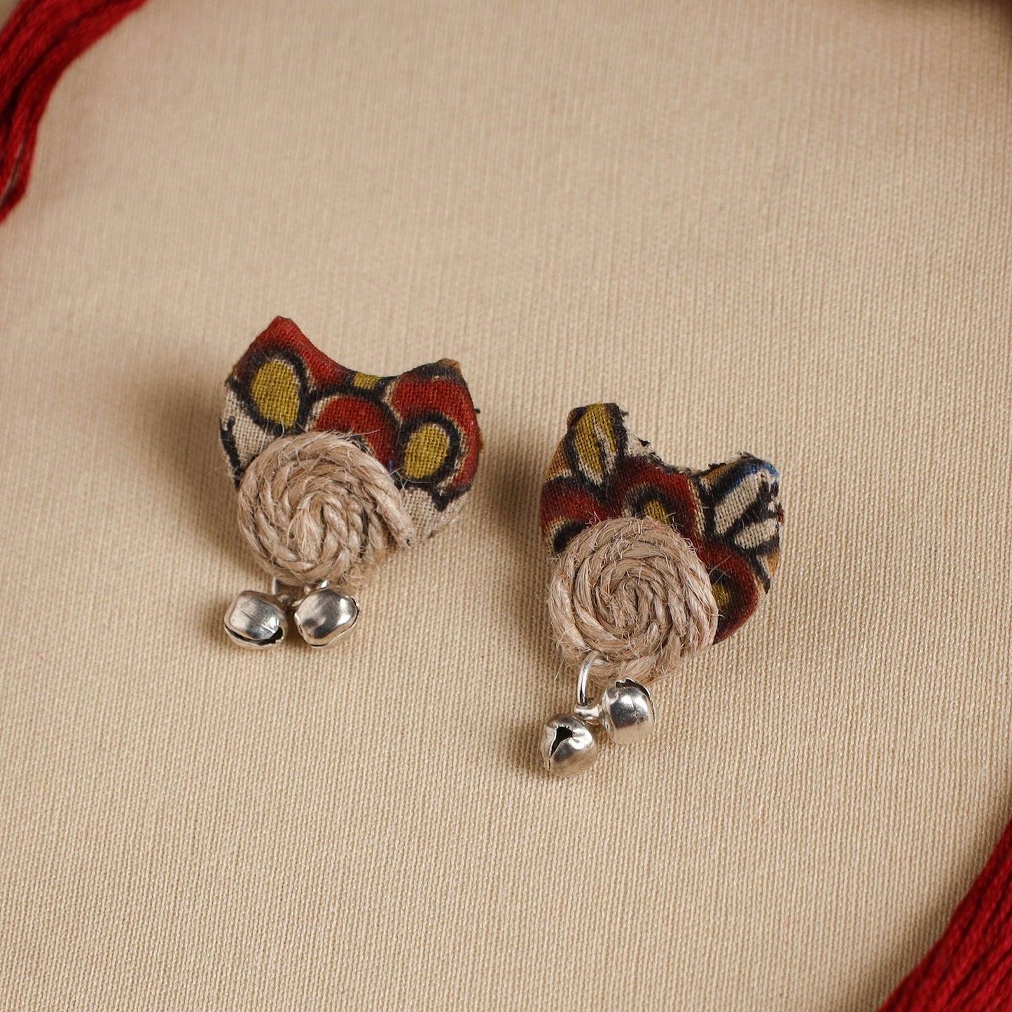 Red - handmade fabart jute necklace set 26 - handcrafted