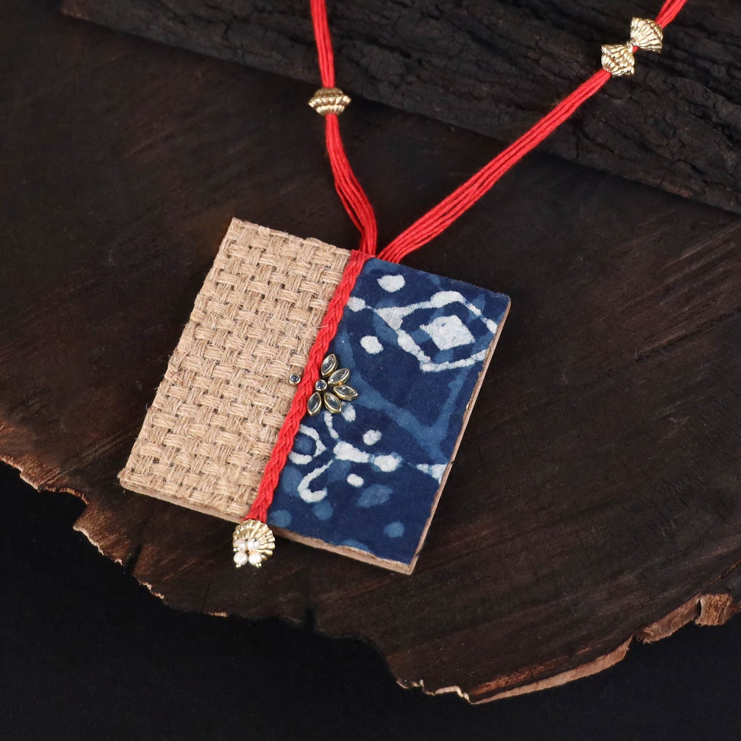 Handmade Fabart Jute Pendant Necklace