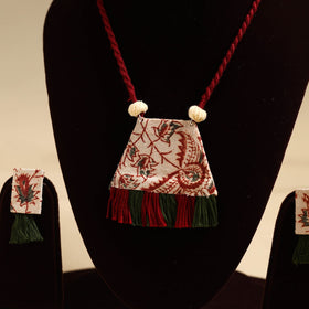 Red - handmade fabart necklace set 04 - handcrafted