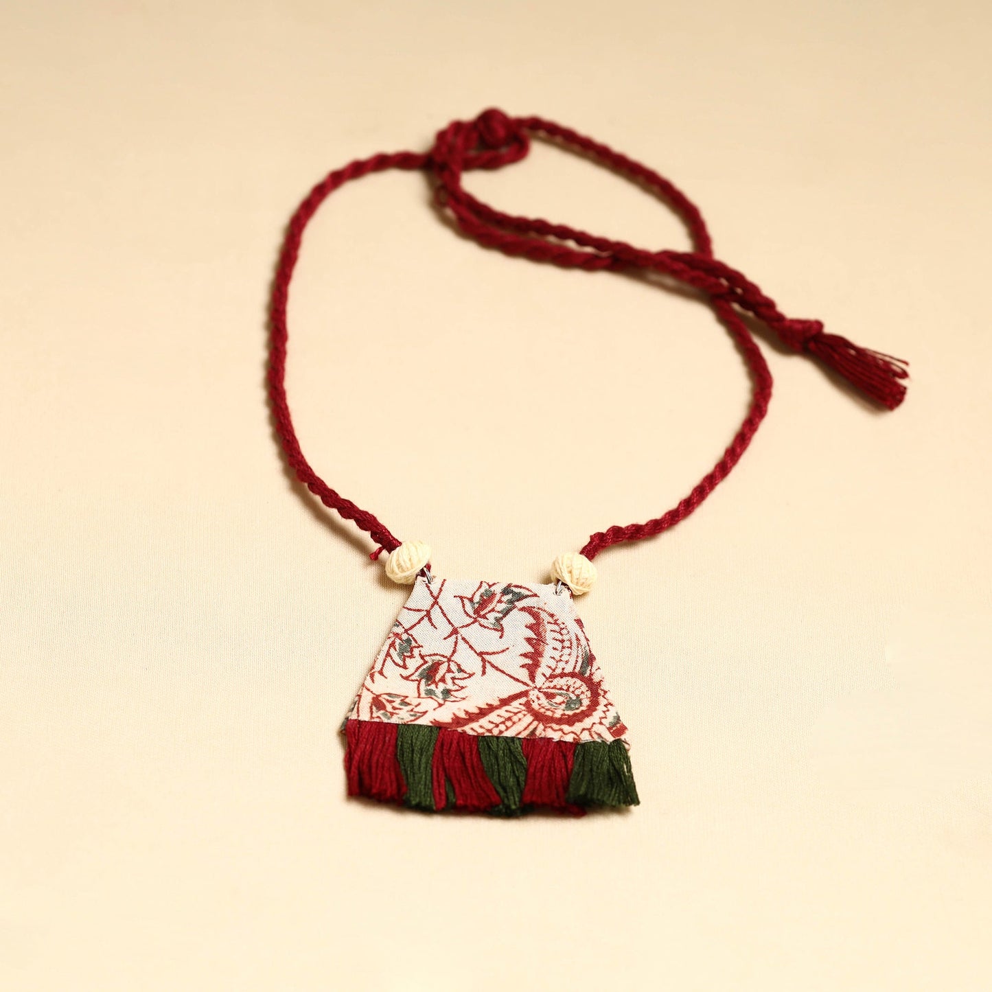 Red - handmade fabart necklace set 04 - handcrafted