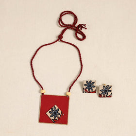 Red - handmade fabart necklace set 18 - handcrafted