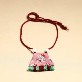  Handmade Fabart Necklace Set