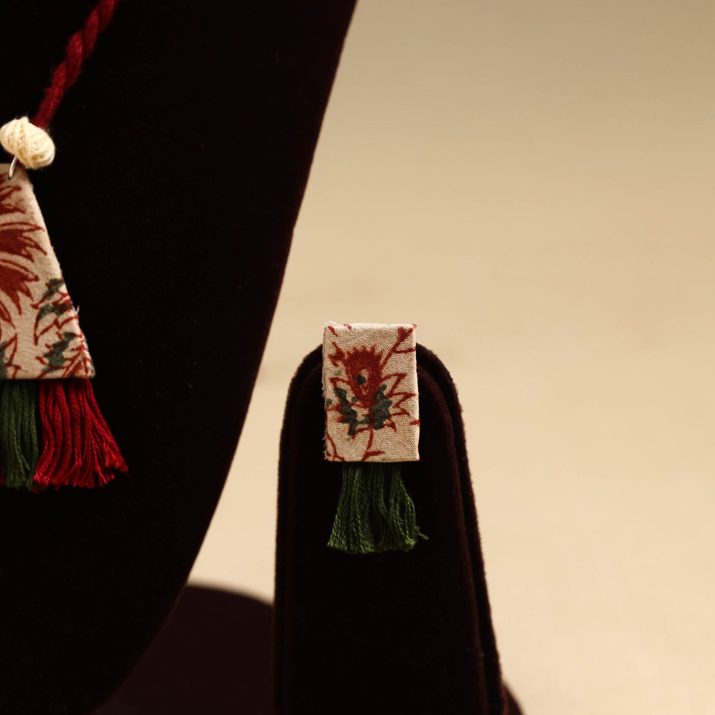 Red - handmade fabart necklace set 26 - handcrafted