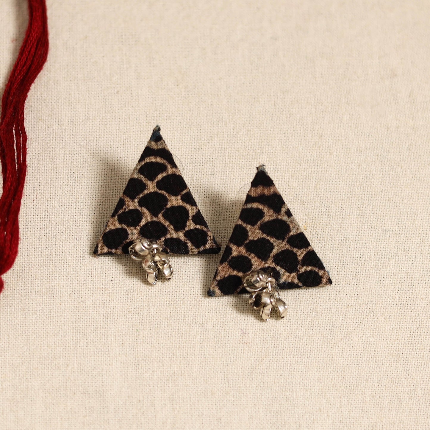 Red - handmade fabart shell necklace set 21 - handcrafted