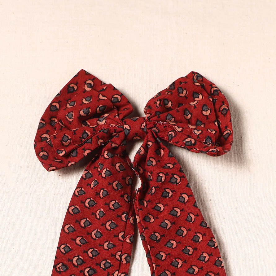Red - handmade fabric bow hair clip 02 - handcrafted