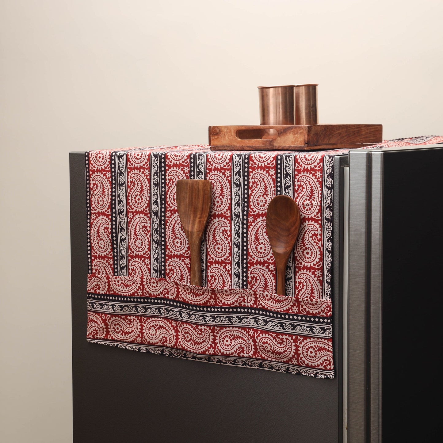 Handmade fridge top cover with multiple pockets 02