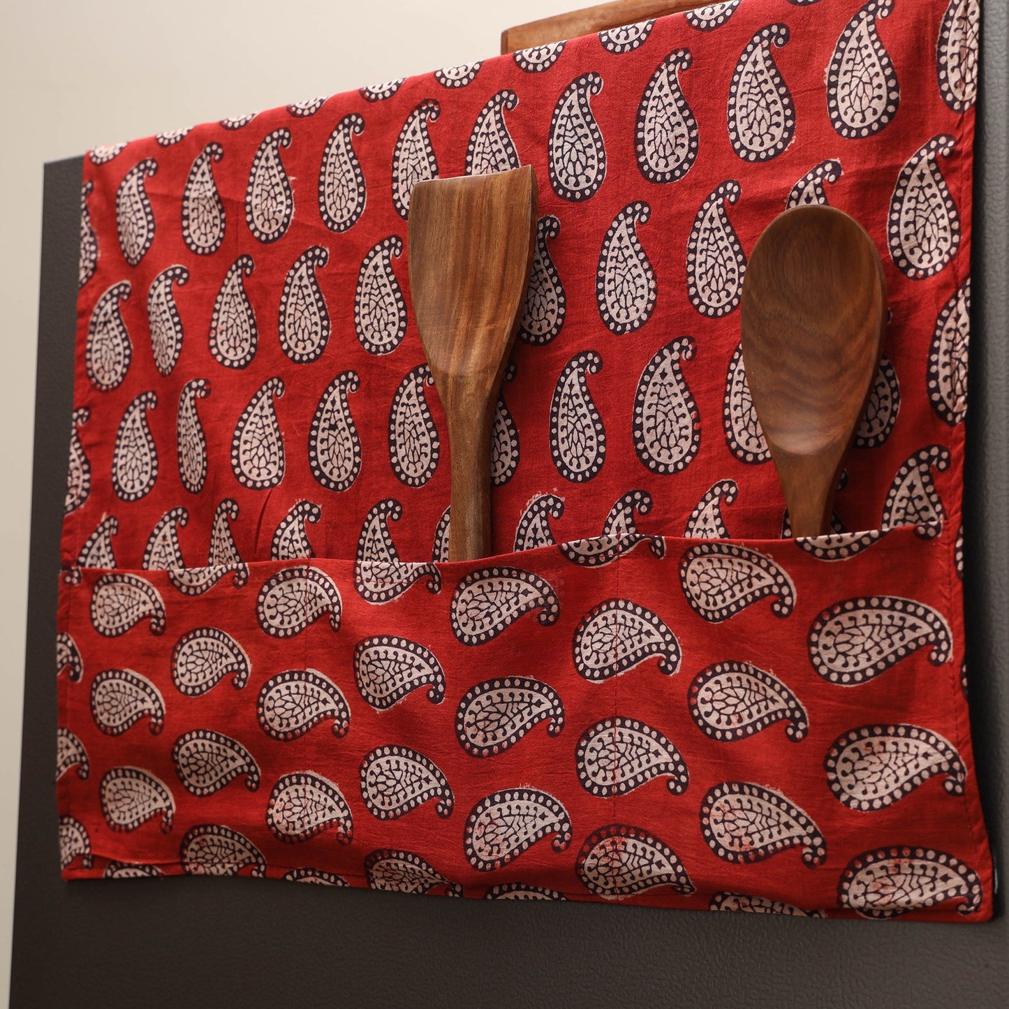 Handmade fridge top cover with multiple pockets 03