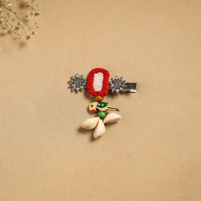 Handmade gs shell & thread work hair clip 31 - handcrafted