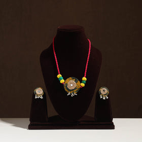 Buy Handmade Jute Fabart Necklace Set