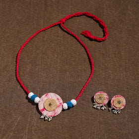 Buy Handmade Jute Fabart Necklace Set