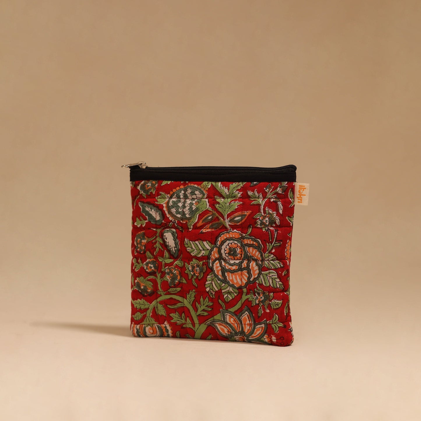 Handmade quilted utility pouch 09 - handcrafted