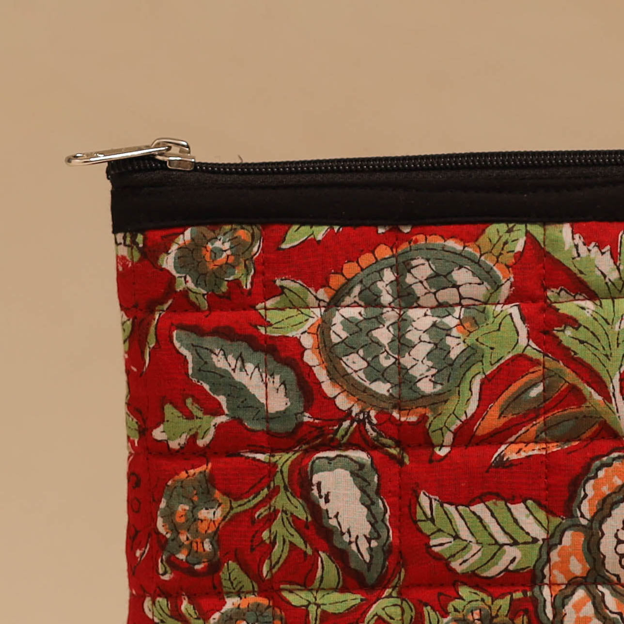 Handmade quilted utility pouch 09 - handcrafted