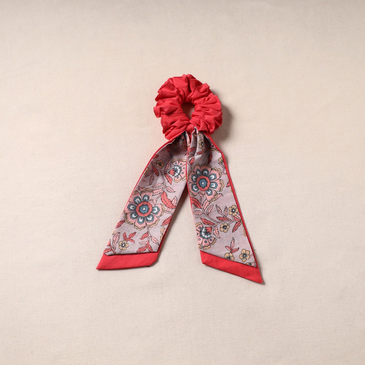 Handmade rubber band/scarf scrunchie 06 - handcrafted