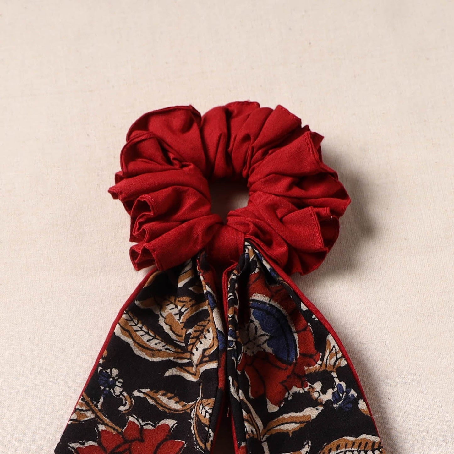 Handmade rubber band/scarf scrunchie 07 - handcrafted