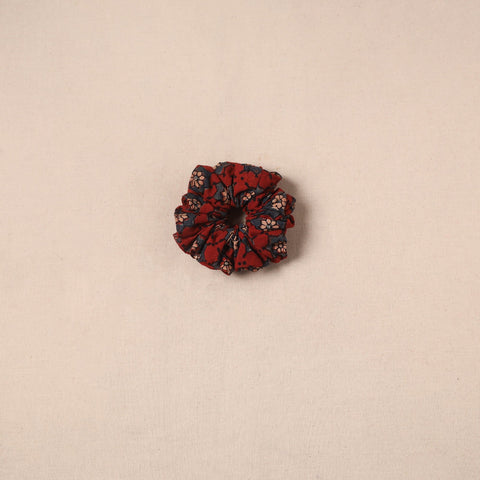 Handmade rubber band/scrunchie 128 - handcrafted